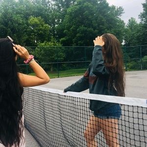 Meet your Posher, Fallon